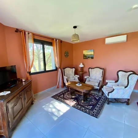 Apartamento Havre De Paix Avec Terrasse Vue Oliviers *